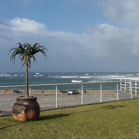 Kelly'S Beachfront Apartments Port Alfred Exteriér fotografie